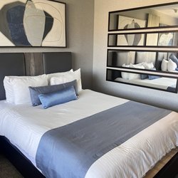 Hotel Pueblo Amigo Plaza & Casino - Room bed .
