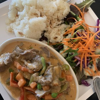 Joom Bangkok Cafe - Lunch special:  beef panang curry with garlic rice - Thai Near Me - Los Angeles, California