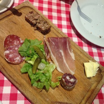 L'Auberge Aveyronnaise - French Near Me - Paris, 75