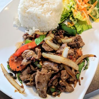 Bangkok Corner - Delicious Spicy Basil Beef Lunch Combo - $7 Spice Level - Hot! - Thai Near Me - Costa Mesa, California Bangkok Corner - Delicious Spicy Basil Beef Lunch Combo - $7 Spice Level - Hot! - Thai Near Me - Costa Mesa, California
