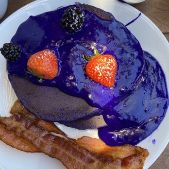 The Boardroom - Ube taro pancake with fruits and bacon. Yum! It could have used a bit more berries. - Cocktail Bars Near Me - Kailua, Hawaii