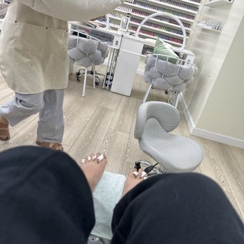 Emma’s Nail Spa - Pedi - Nail Salons Near Me - San Dimas, California