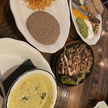 Muchacho - Queso and chicken fajitas (Picture taken after I ate the queso) - Tex-Mex Near Me - Southlake, Texas Muchacho - Queso and chicken fajitas (Picture taken after I ate the queso) - Tex-Mex Near Me - Southlake, Texas