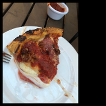 Giordano's - Pizza Near Me - Rosemont, Illinois