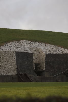 Newgrange by null