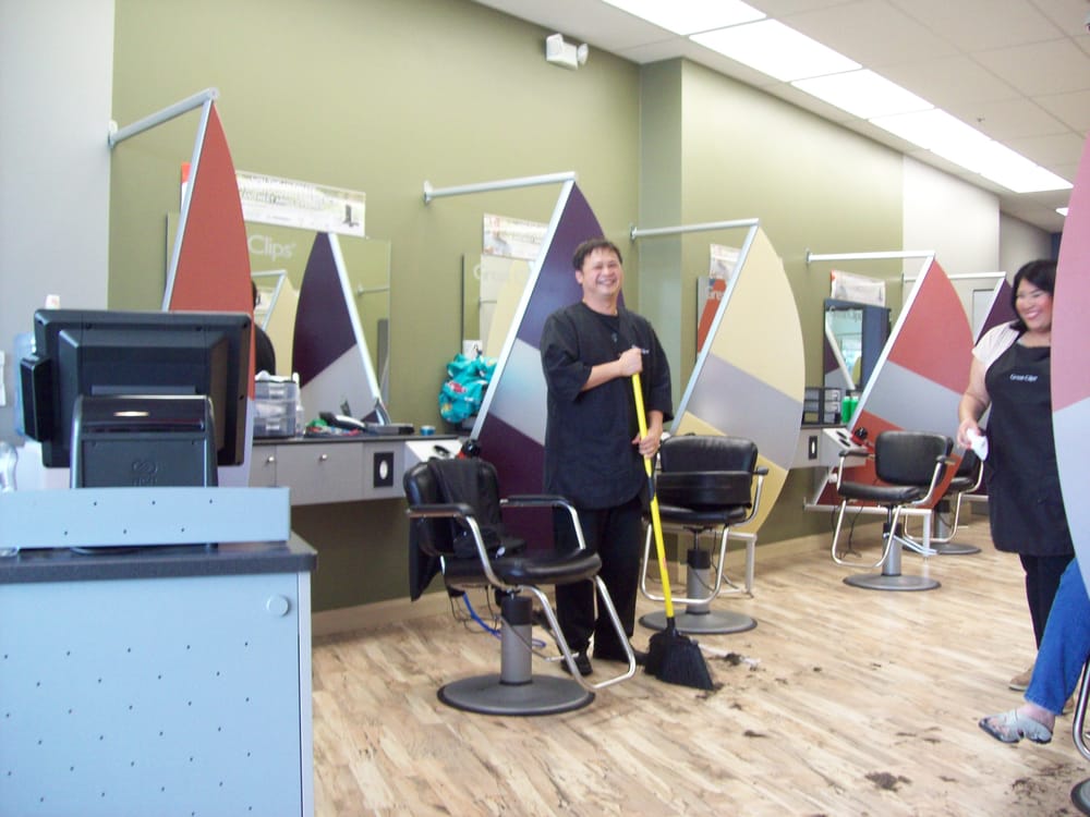 Great Clips Logo