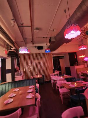 Spicy Moon Bowery by null