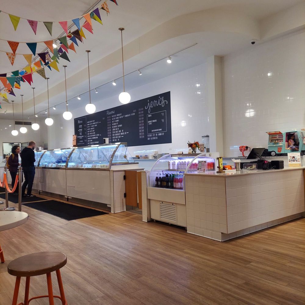 Jeni's Splendid Ice Creams - Inside was roomy and very clean - Ice Cream & Frozen Yogurt Near Me - Chicago, Illinois Jeni's Splendid Ice Creams - Inside was roomy and very clean - Ice Cream & Frozen Yogurt Near Me - Chicago, Illinois