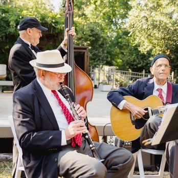 Magnolia Jazz Band - Musicians Near Me Magnolia Jazz Band - Musicians Near Me