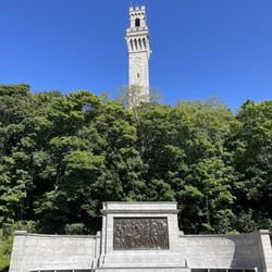Experience Rhode Island Tours - Pilgrim Monument