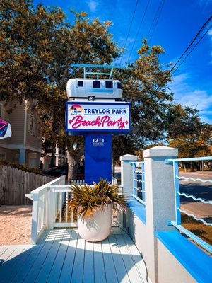 Tybee Island Social Club by null