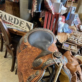 Luxe Ranch - Jewelry Near Me - Cambria, California Luxe Ranch - Jewelry Near Me - Cambria, California