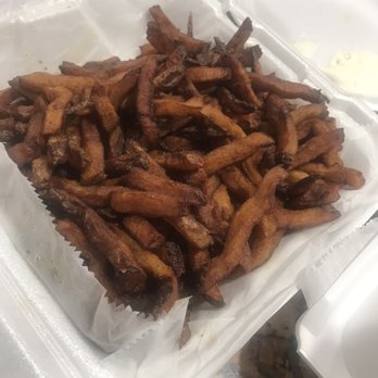 Hammocks Grill - Sports Bars Near Me - The Hammocks, Florida
