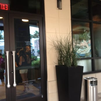 Yard House - New American Near Me - Boca Raton, Florida Yard House - New American Near Me - Boca Raton, Florida