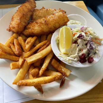 Flying Fish & Grill - Fish and Chips (3 Pieces) - Seafood Near Me - Half Moon Bay, California