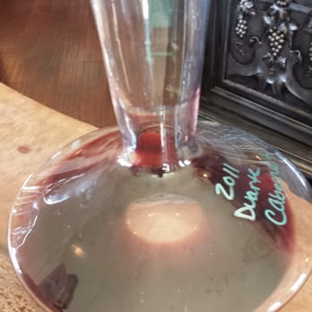 Bending Branch Winery - Wine Tours Near Me - Comfort, Texas