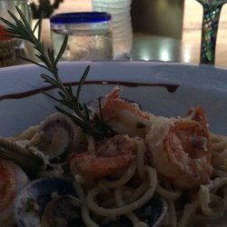 Bacco - Dinner tonight: Spaguetti vongole e gamberetti