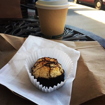 Cocoa Mia - Chocolatiers & Shops Near Me - Floyd, Virginia Cocoa Mia - Chocolatiers & Shops Near Me - Floyd, Virginia