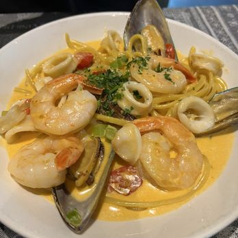 PortaBella - Linguine AI Frutti DI Mare - Mediterranean Near Me - Carmel, California PortaBella - Linguine AI Frutti DI Mare - Mediterranean Near Me - Carmel, California