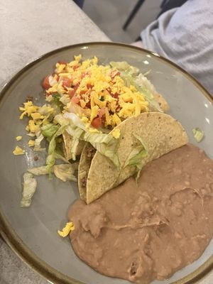 Tequileros Kitchen & Craft Cocktails by null