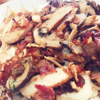 Palermo Pizzeria & Restaurant - Chicken carbonara - Pizza Near Me - Canton, Michigan