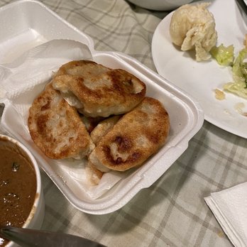 FEY Restaurant - Potstickers (6 Pc) - Szechuan Near Me - Menlo Park, California FEY Restaurant - Potstickers (6 Pc) - Szechuan Near Me - Menlo Park, California