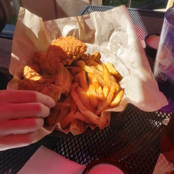Empire Burger - Chicken fingers - Burgers Near Me - Breckenridge, Colorado