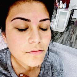 Oh La La Brow Bar & Lash Studio - Brow wax by Kelcey