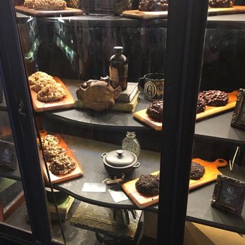 Gideon's Bakehouse - Bakeries Near Me - Orlando, Florida Gideon's Bakehouse - Bakeries Near Me - Orlando, Florida