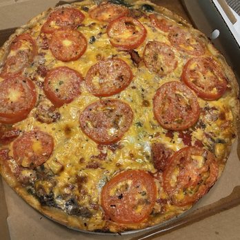 Lou Malnati's Pizzeria - Medium deep dish the Lou - Pizza Near Me - Naperville, Illinois