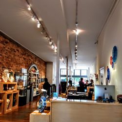 Sherrie Gallerie
