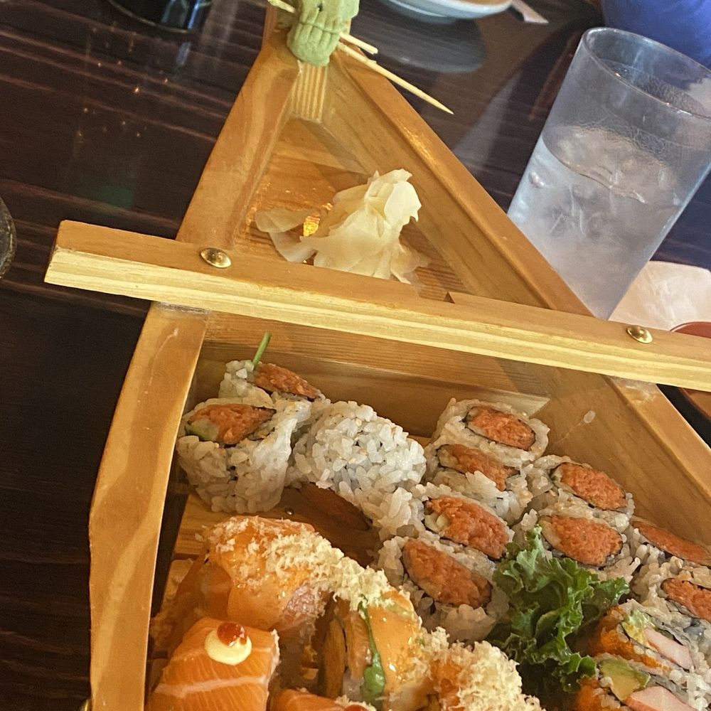 Yuraku - Sushi Bars Near Me - Arlington, Virginia Yuraku - Sushi Bars Near Me - Arlington, Virginia