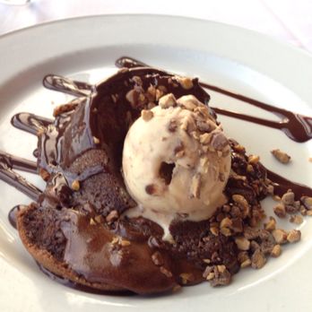 Chart House - Lava Cake - Seafood Near Me - San Antonio, Texas
