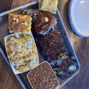 Dinosaur Bar-B-Que - Cornbread, St. Louis Ribs, pulled pork, prime brisket, mac & Mac and Cheese, Bar-B-Que Beans - Barbeque Near Me - Syracuse, New York