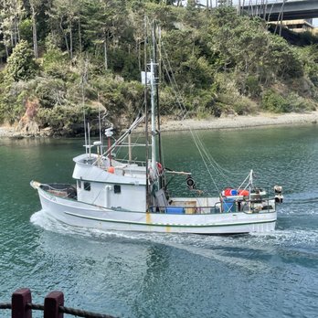 The Wharf - Nice to see the fishing boats coming and going while dining. - Seafood Near Me - Fort Bragg, California The Wharf - Nice to see the fishing boats coming and going while dining. - Seafood Near Me - Fort Bragg, California