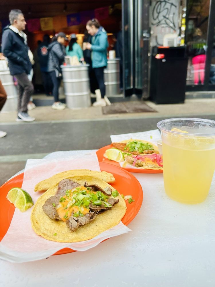 ESSE TACO Updated July 2024 93 Photos & 41 Reviews 219 Bedford