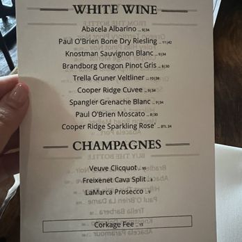 True Kitchen + Bar - White wine and sparkling wine 3.29.24 - New American Near Me - Roseburg, Oregon True Kitchen + Bar - White wine and sparkling wine 3.29.24 - New American Near Me - Roseburg, Oregon