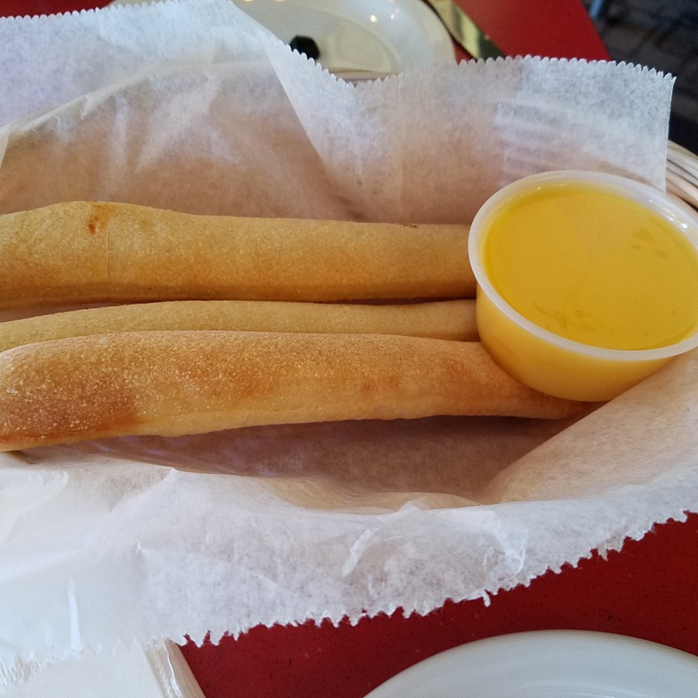 Bucceto's Pizza Pasta - half order of breadsticks - Italian Near Me - Bloomington, Indiana