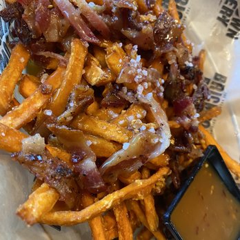 Bricktown Brewery - Caramel fries - Breweries Near Me - Lawton, Oklahoma