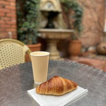 H. Cheval Coffee - Latte and croissant - Coffee & Tea Near Me - Paso Robles, California H. Cheval Coffee - Latte and croissant - Coffee & Tea Near Me - Paso Robles, California