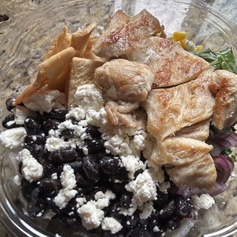 Qhali Kitchen - El Caprichoso Salad with Grilled Chicken - Salad Near Me - Bristol, Rhode Island Qhali Kitchen - El Caprichoso Salad with Grilled Chicken - Salad Near Me - Bristol, Rhode Island