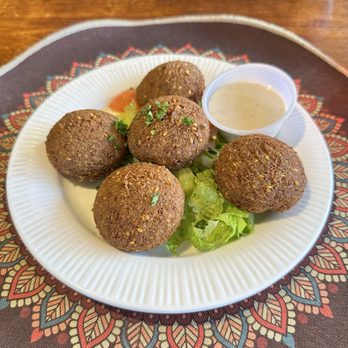 Gyros & Falafel Grill - Falafel Appetizer - Mediterranean Near Me - Windsor, Colorado Gyros & Falafel Grill - Falafel Appetizer - Mediterranean Near Me - Windsor, Colorado
