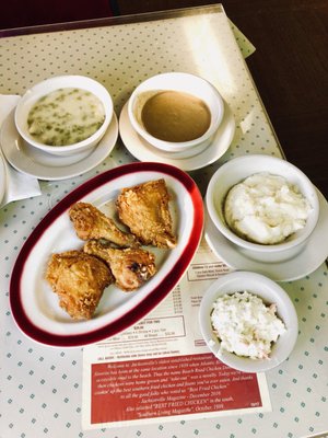 Beach Road Fish House & Chicken Dinners by null