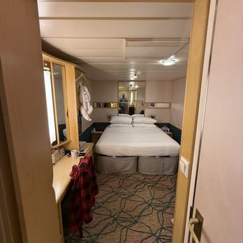 Royal Caribbean - Boat Tours Near Me - Tampa, Florida Royal Caribbean - Boat Tours Near Me - Tampa, Florida