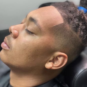 Q's Barbershop - Barbers Near Me - Houston, Texas Q's Barbershop - Barbers Near Me - Houston, Texas