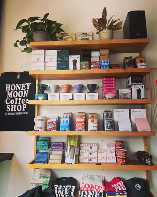 Honey Moon Coffee Shop by null