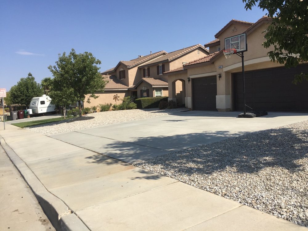 Slide of Alvarado Lawn Service