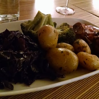 The Cafe In The Crypt - Very reasonably priced entire meal w/red wine: 13 pounds. - Cafes Near Me - London, XGL The Cafe In The Crypt - Very reasonably priced entire meal w/red wine: 13 pounds. - Cafes Near Me - London, XGL