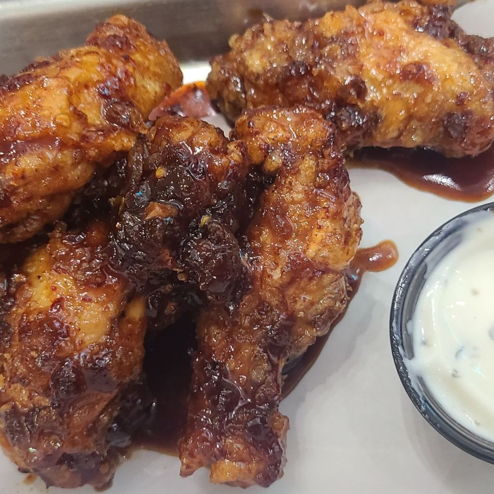 KEEKS Eggrolls & Wings - Asian Fusion Near Me - Keller, Texas