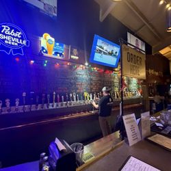 Dough Boys Pizza & Wings - Beers on tap